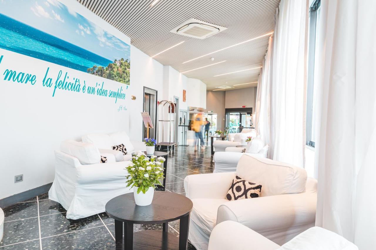 Hotel Santa Maria Chiavari Eksteriør billede